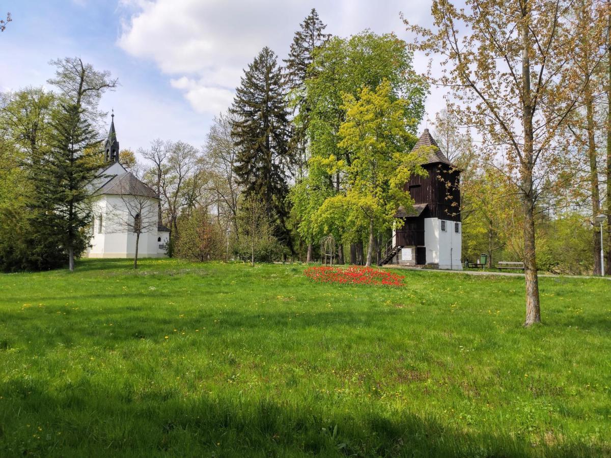 Homestay Podebrady Ngoại thất bức ảnh