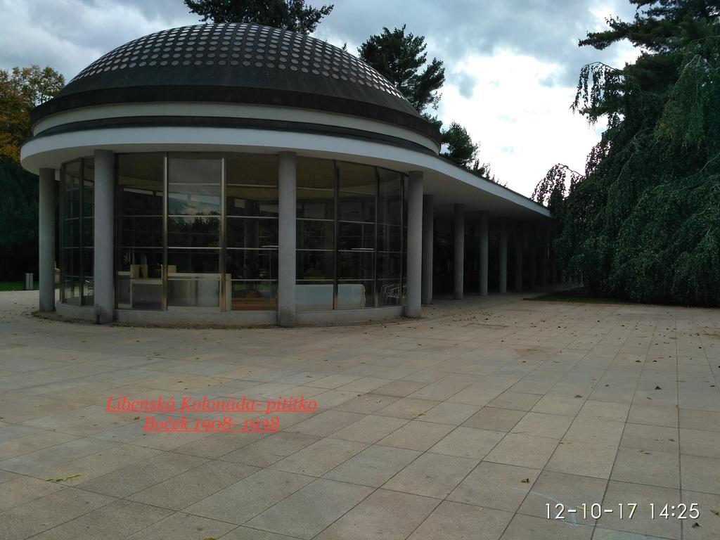 Homestay Podebrady Ngoại thất bức ảnh